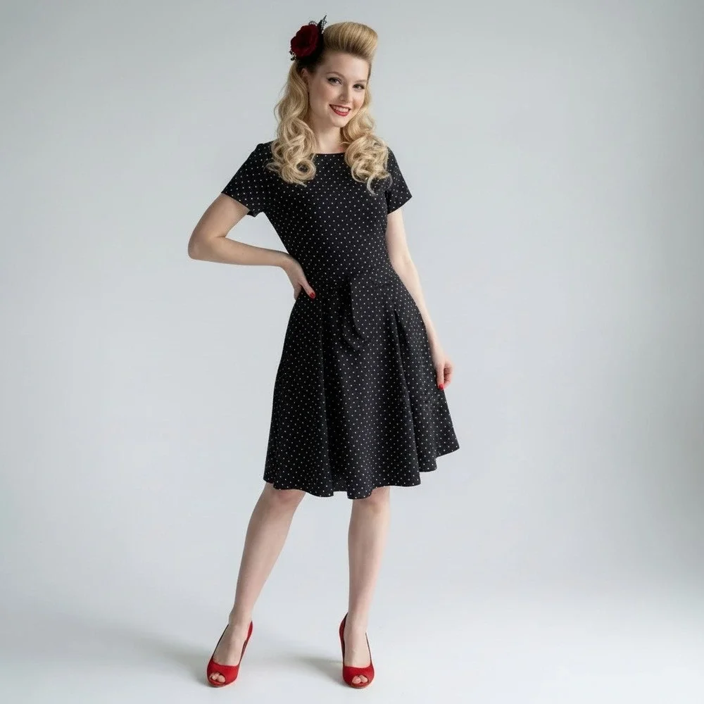 Kate Spade New York Larabee Dot Sz. XS 2 4 ponte Dress Black white Polka dot mod
